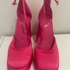 Hot pink platform heels - Zara size 39 / 8.5